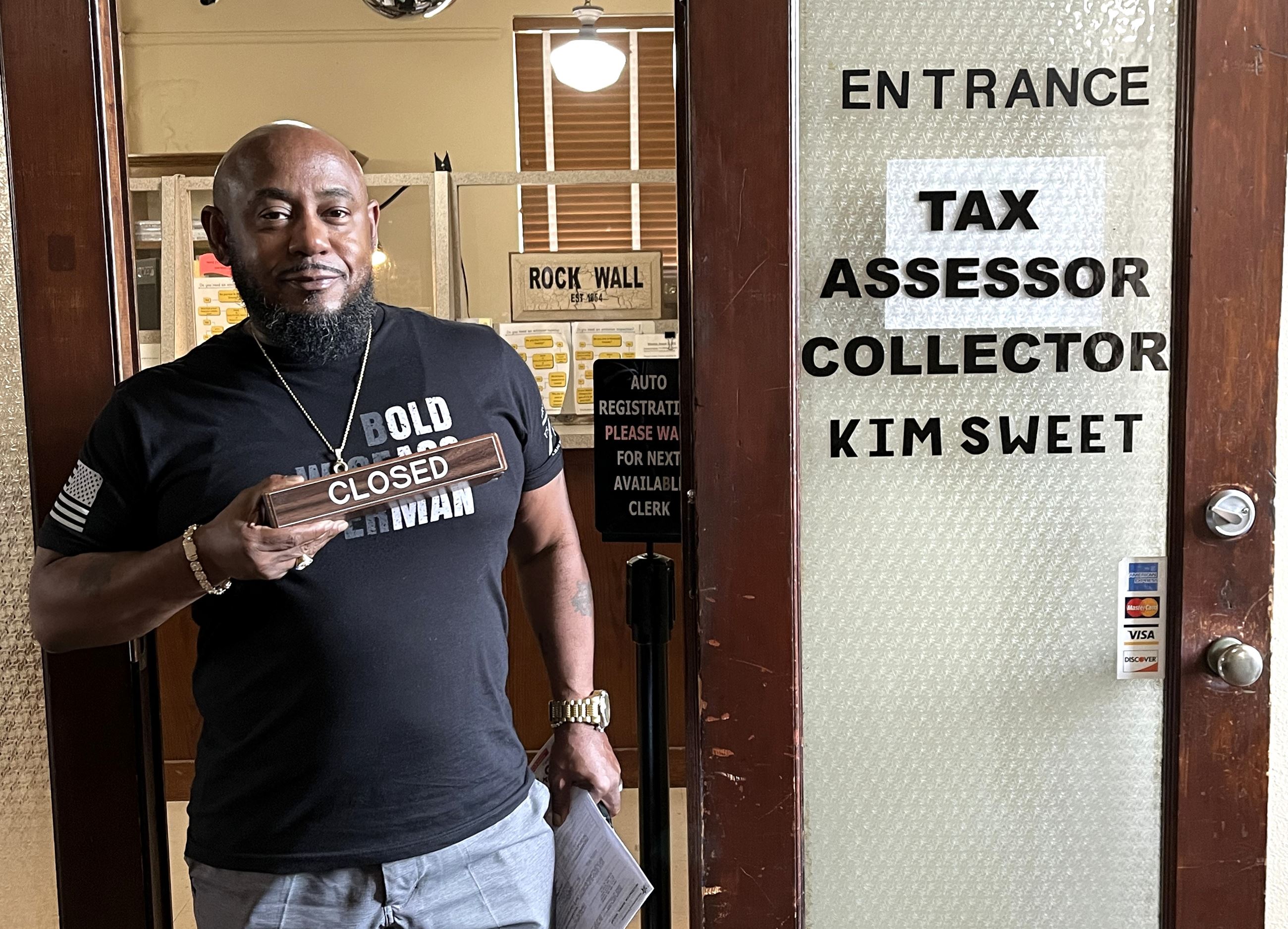 Tax Office-Melvin Wesson